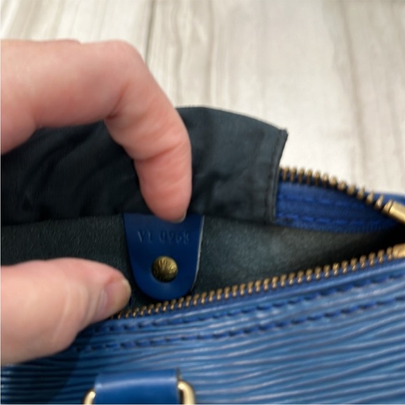 LOUIS VUITTON Epi Blue Speedy 25 - Picture 5 of 6